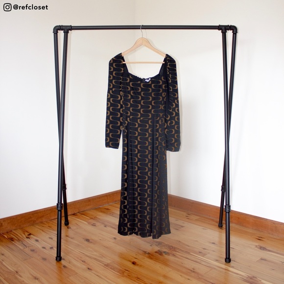 Reformation Sigmund Dress (Linguini) - Picture 2 of 3